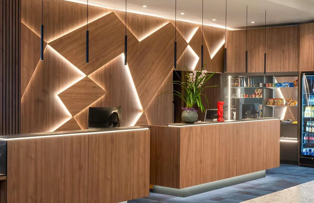 Mercure Hotel Berlin Tempelhof-1